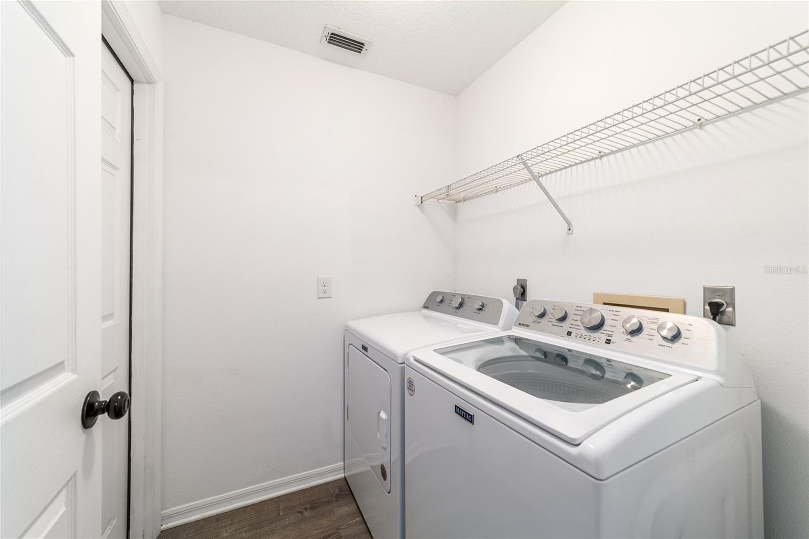 RAINBOW SPGS 05 REP - Residential