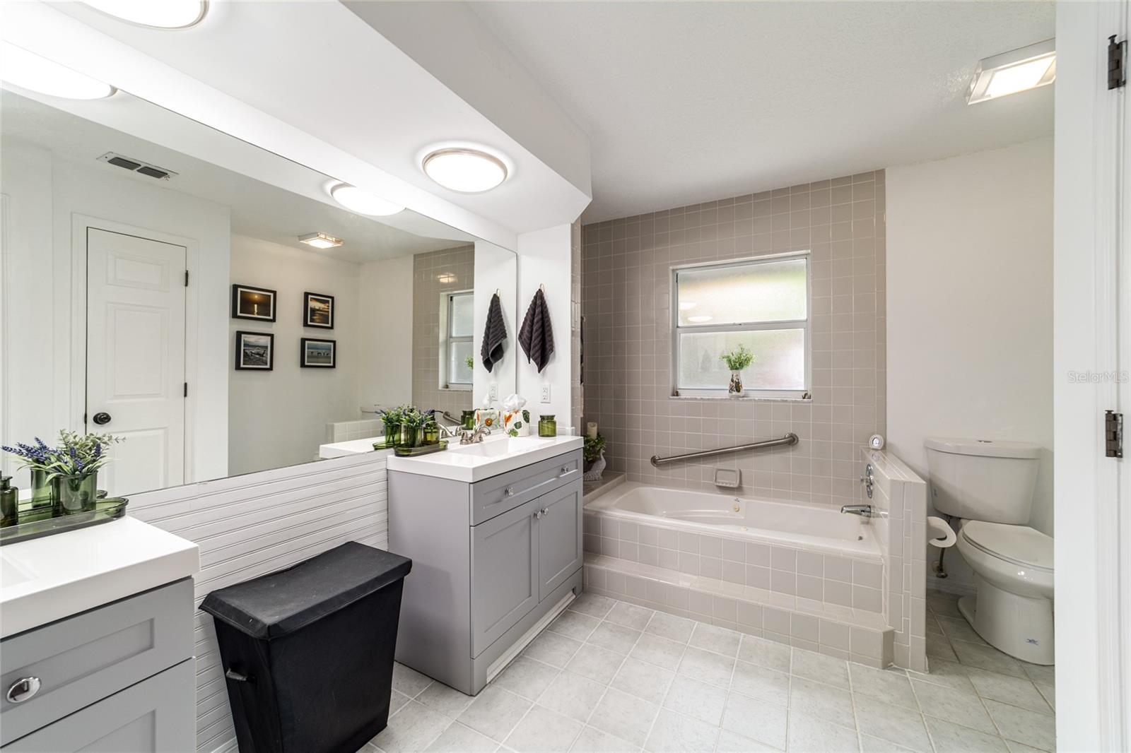 RAINBOW SPGS 05 REP - Residential