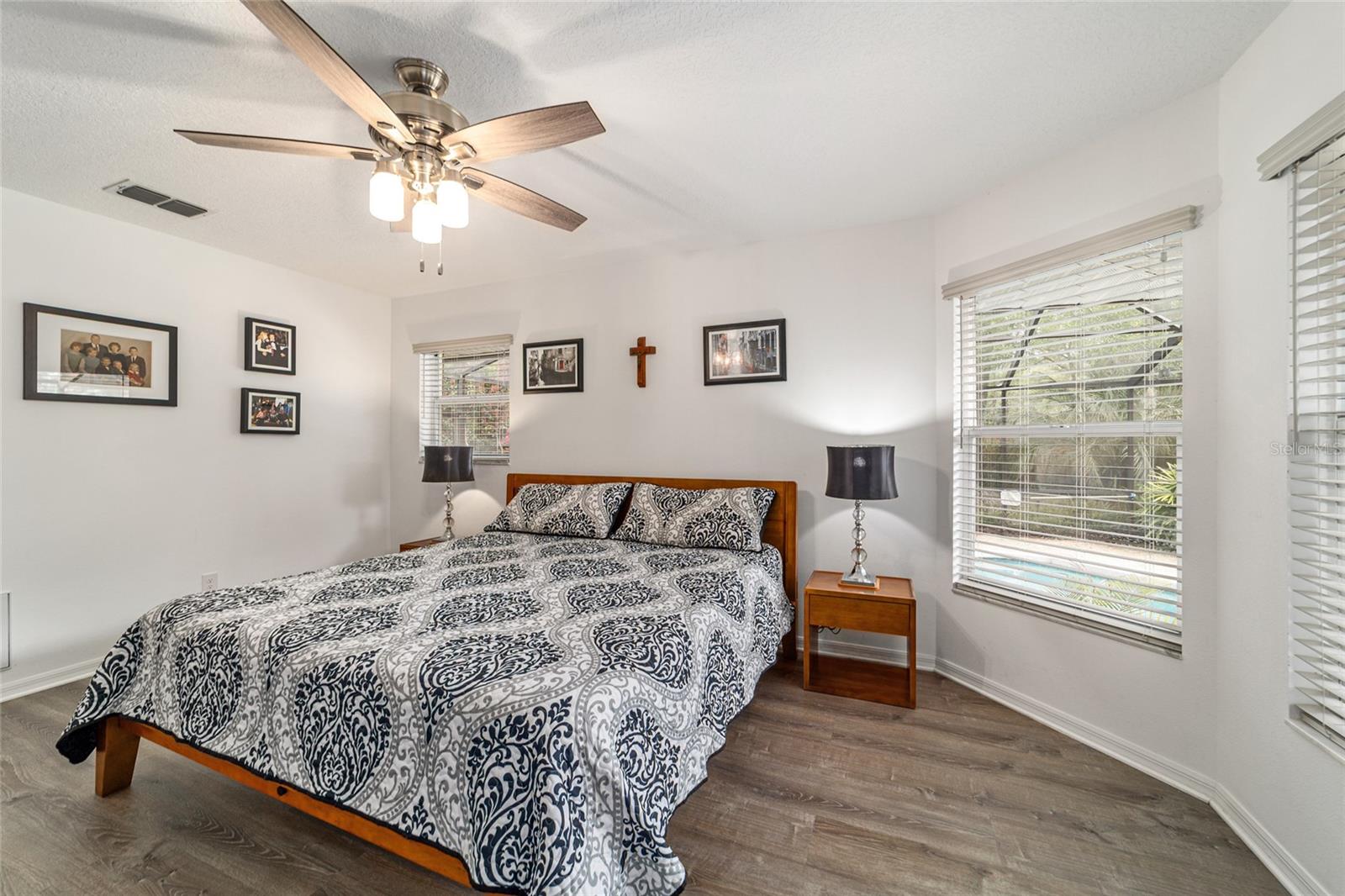 RAINBOW SPGS 05 REP - Residential