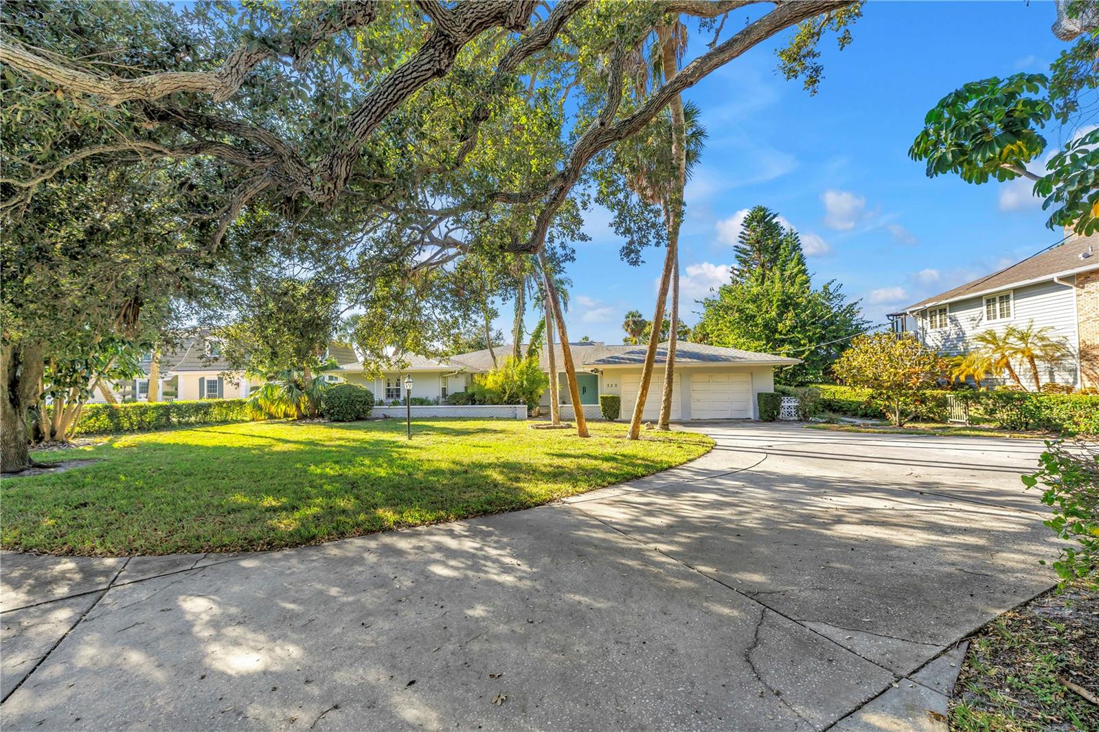 HARBOR BLUFFS SEC 2 - Residential