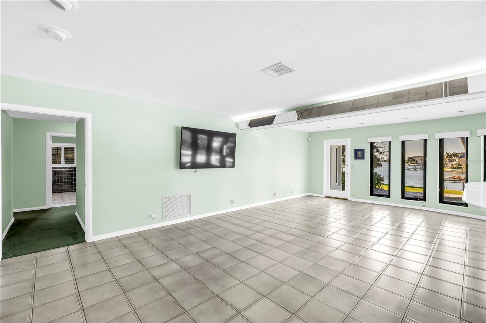 HARBOR BLUFFS SEC 2 - Residential