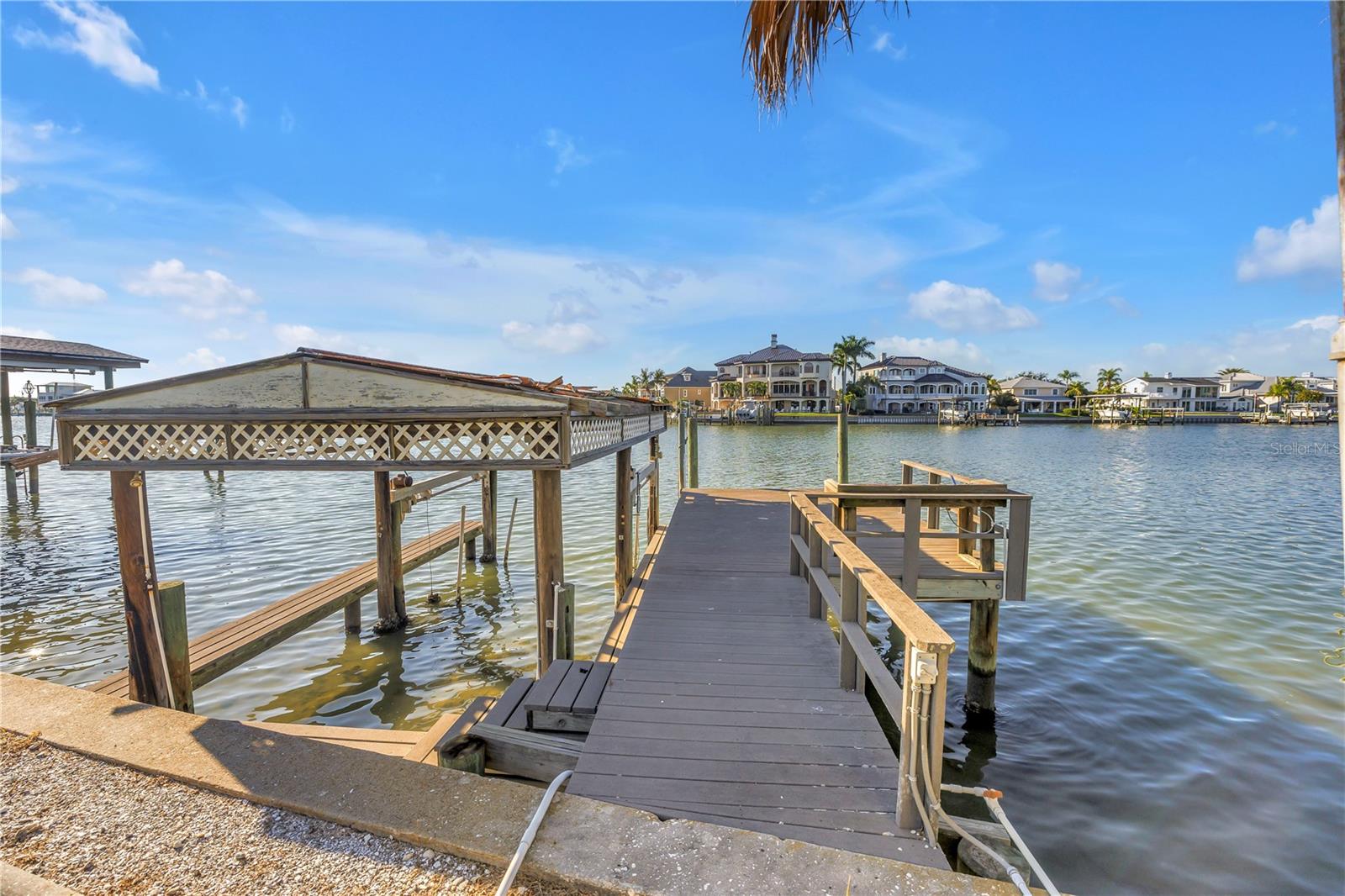 HARBOR BLUFFS SEC 2 - Residential