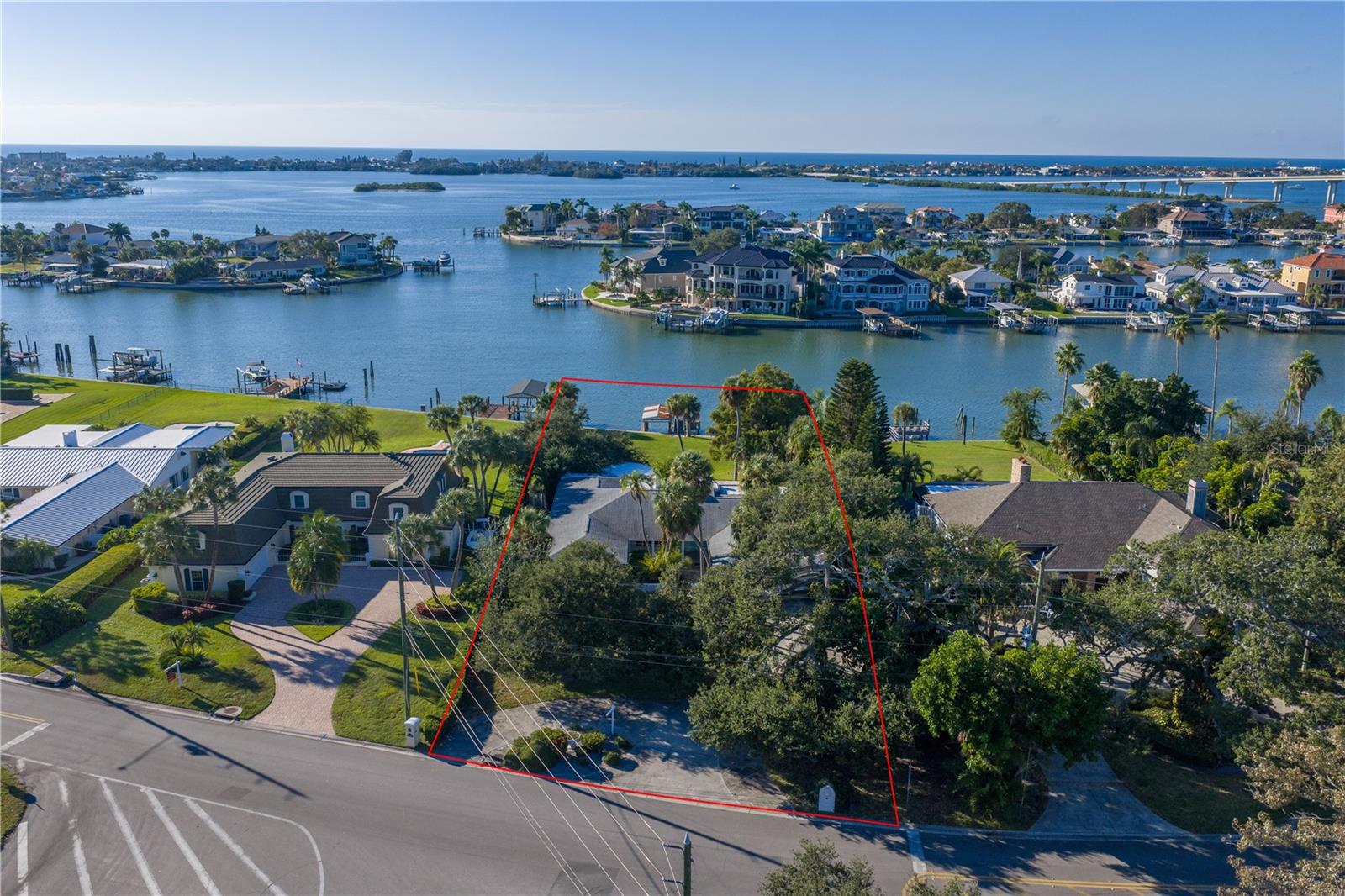 HARBOR BLUFFS SEC 2 - Residential