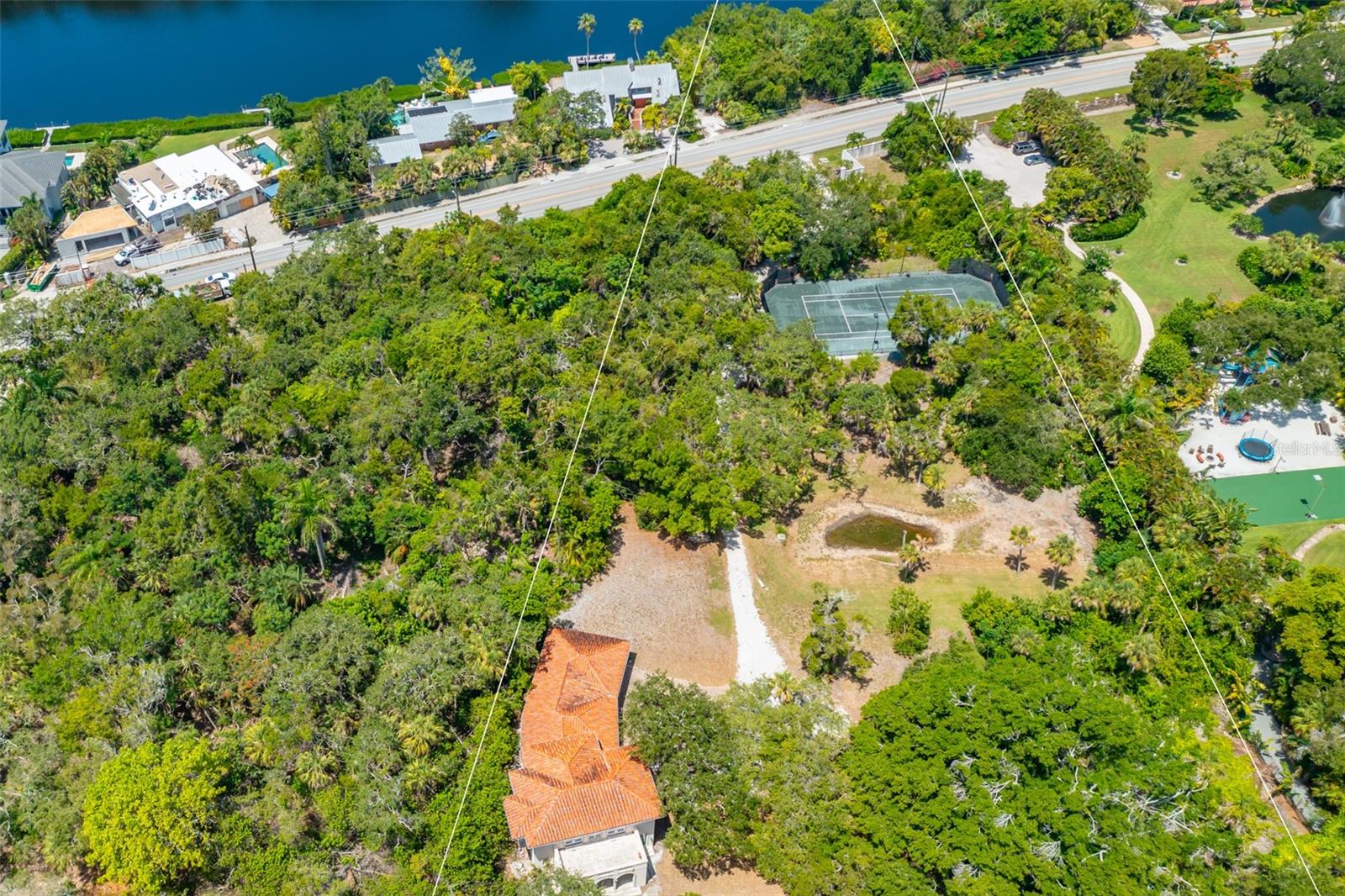 CEDARS OF SIESTA KEY THE - Land