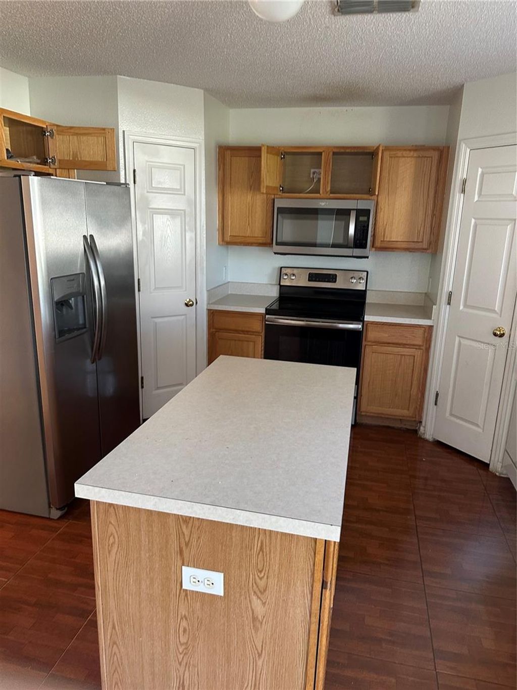 Photo of 703 Bluebill Way, Kissimmee, FL 34759 (MLS # S5145083)