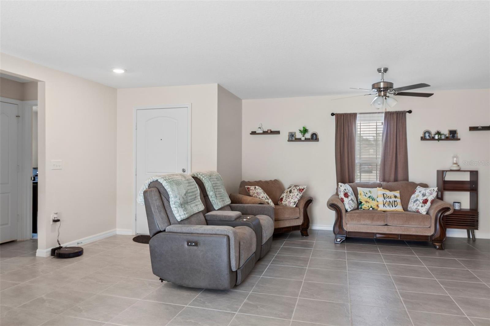 MEADOW RDG/GRAND ISLAND PH 2 - Residential
