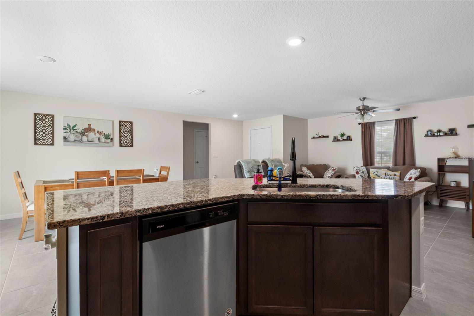 MEADOW RDG/GRAND ISLAND PH 2 - Residential