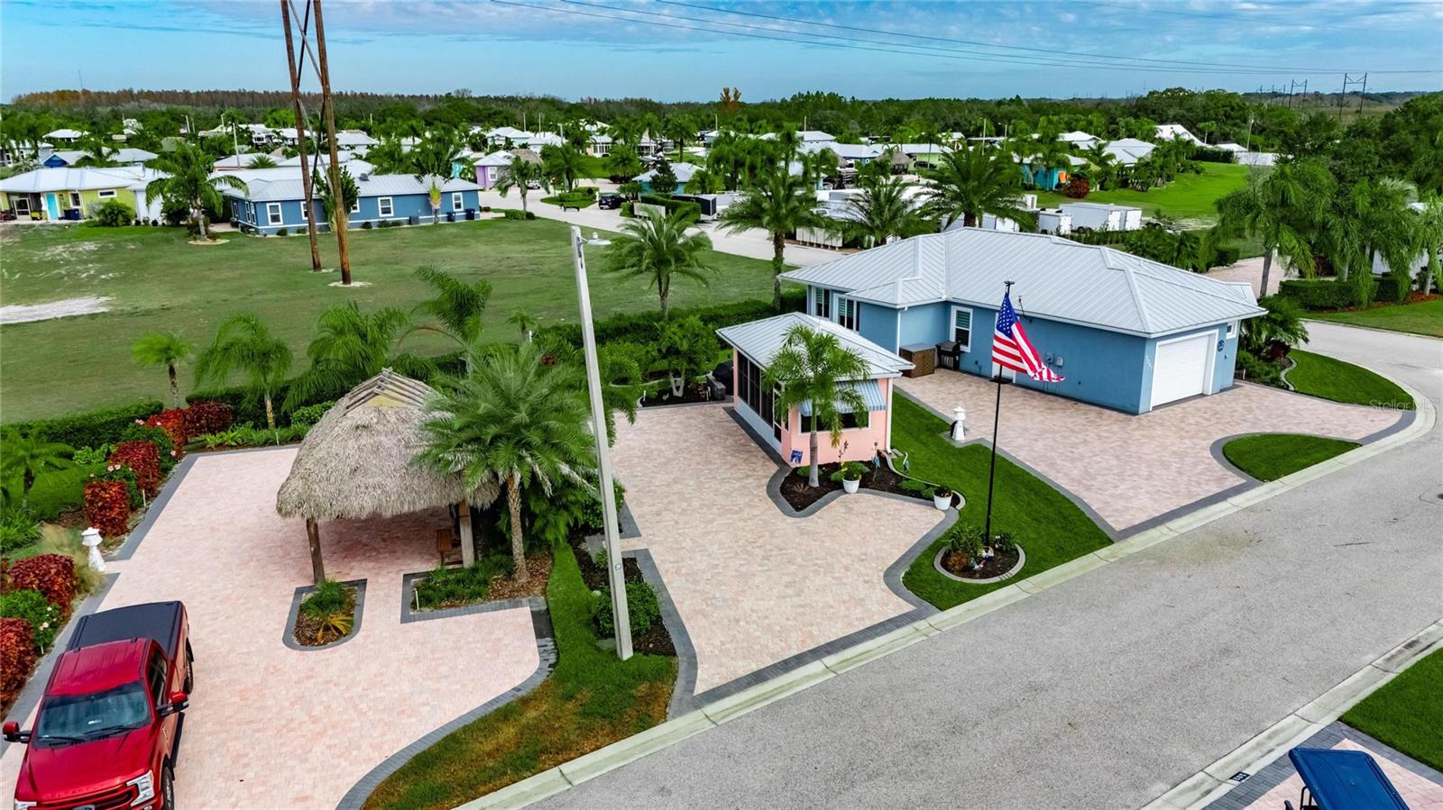 BAY LAKE RESIDENCE - Land