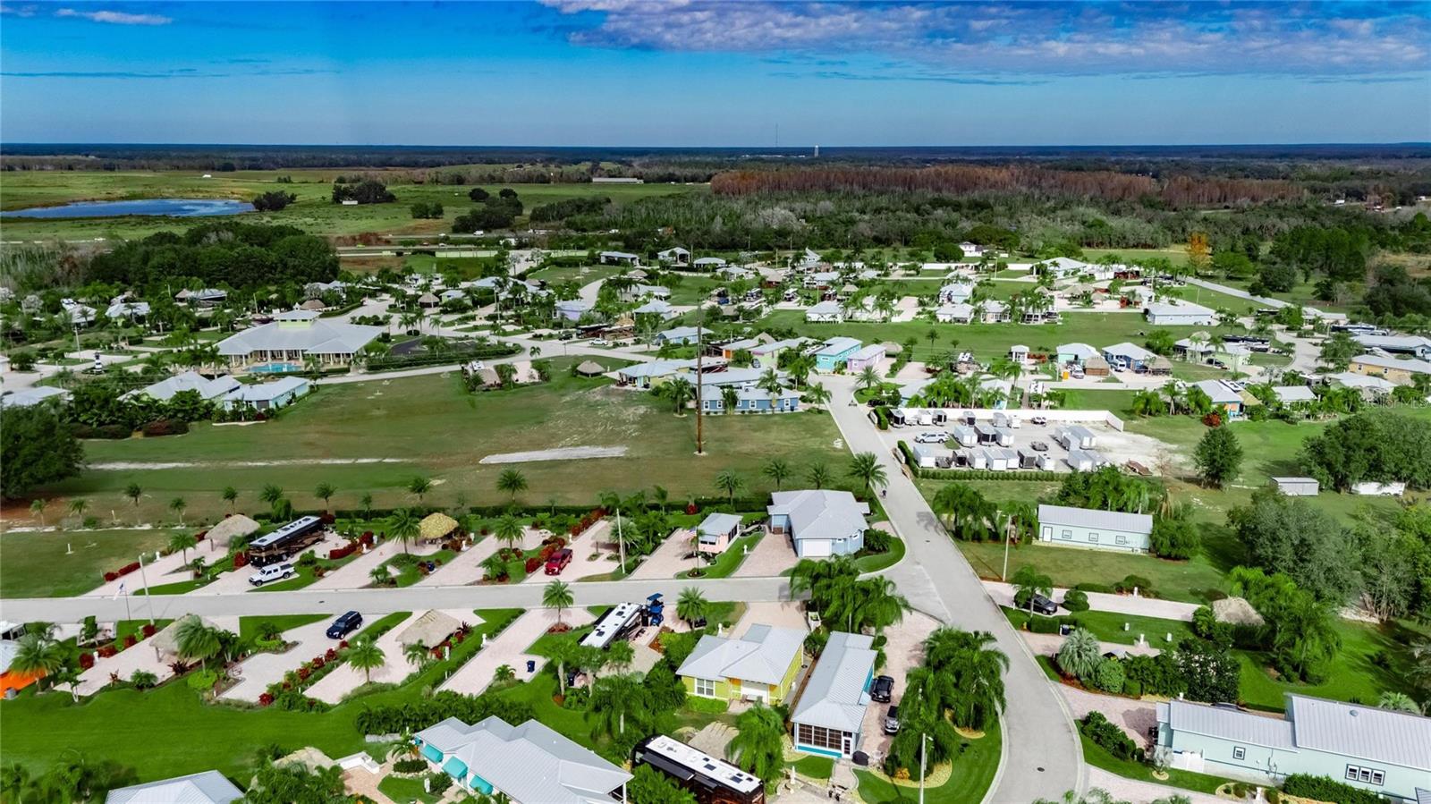 BAY LAKE RESIDENCE - Land
