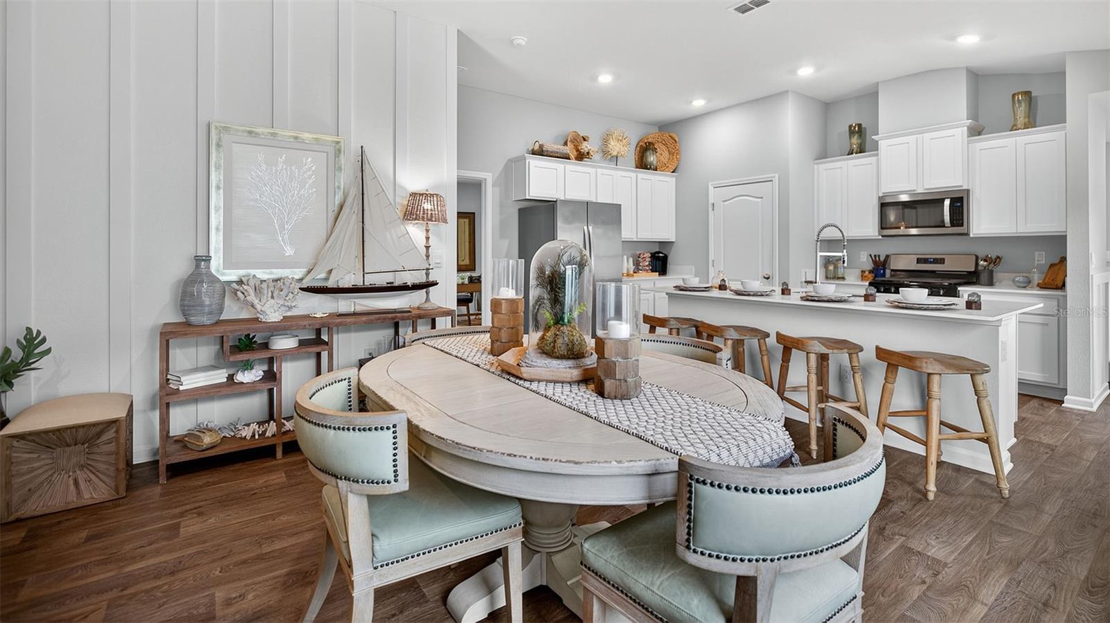 GRAND RESERVE AND GOLF CLUB - Residential