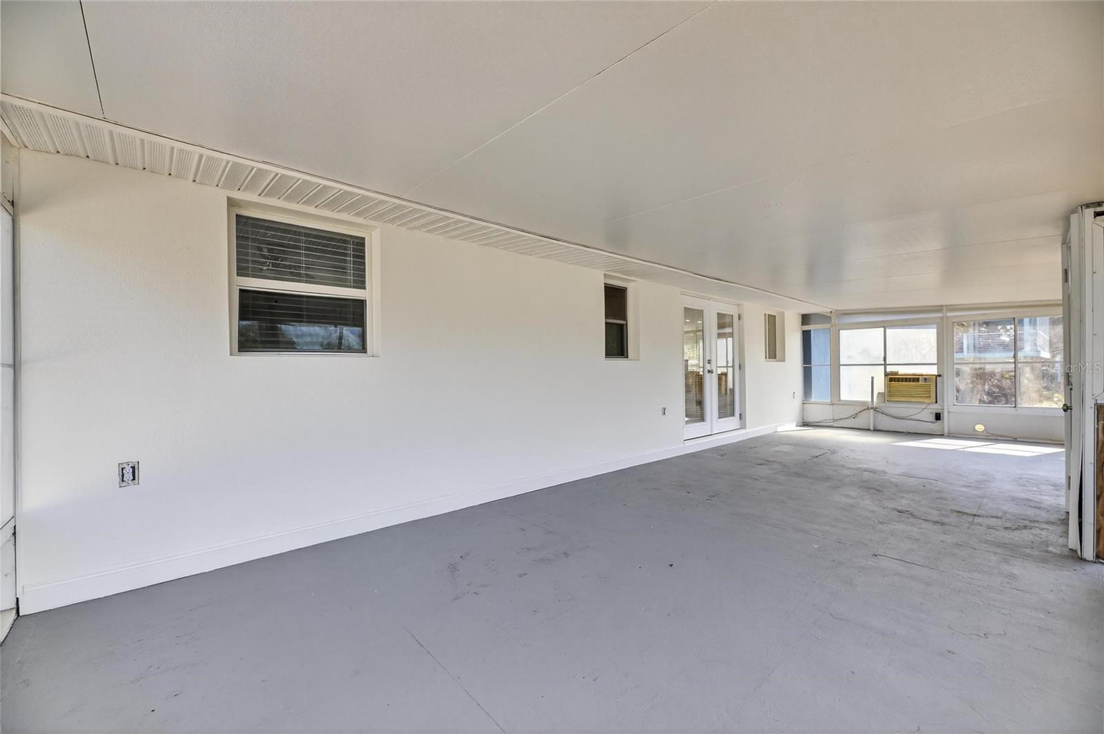 UNPLATTED - Residential