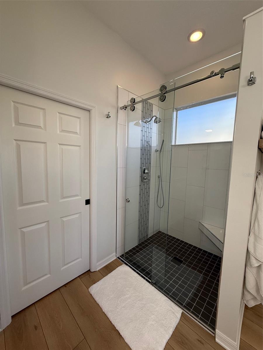 EDGEWATER VILLAGE SUBPHASE A - Residential