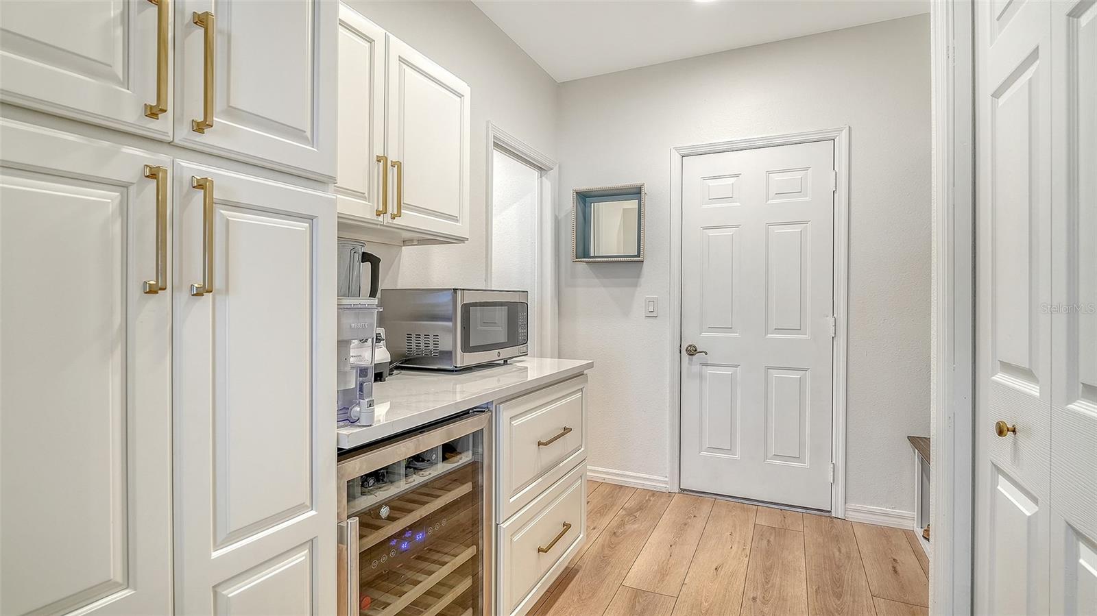 EDGEWATER VILLAGE SUBPHASE A - Residential