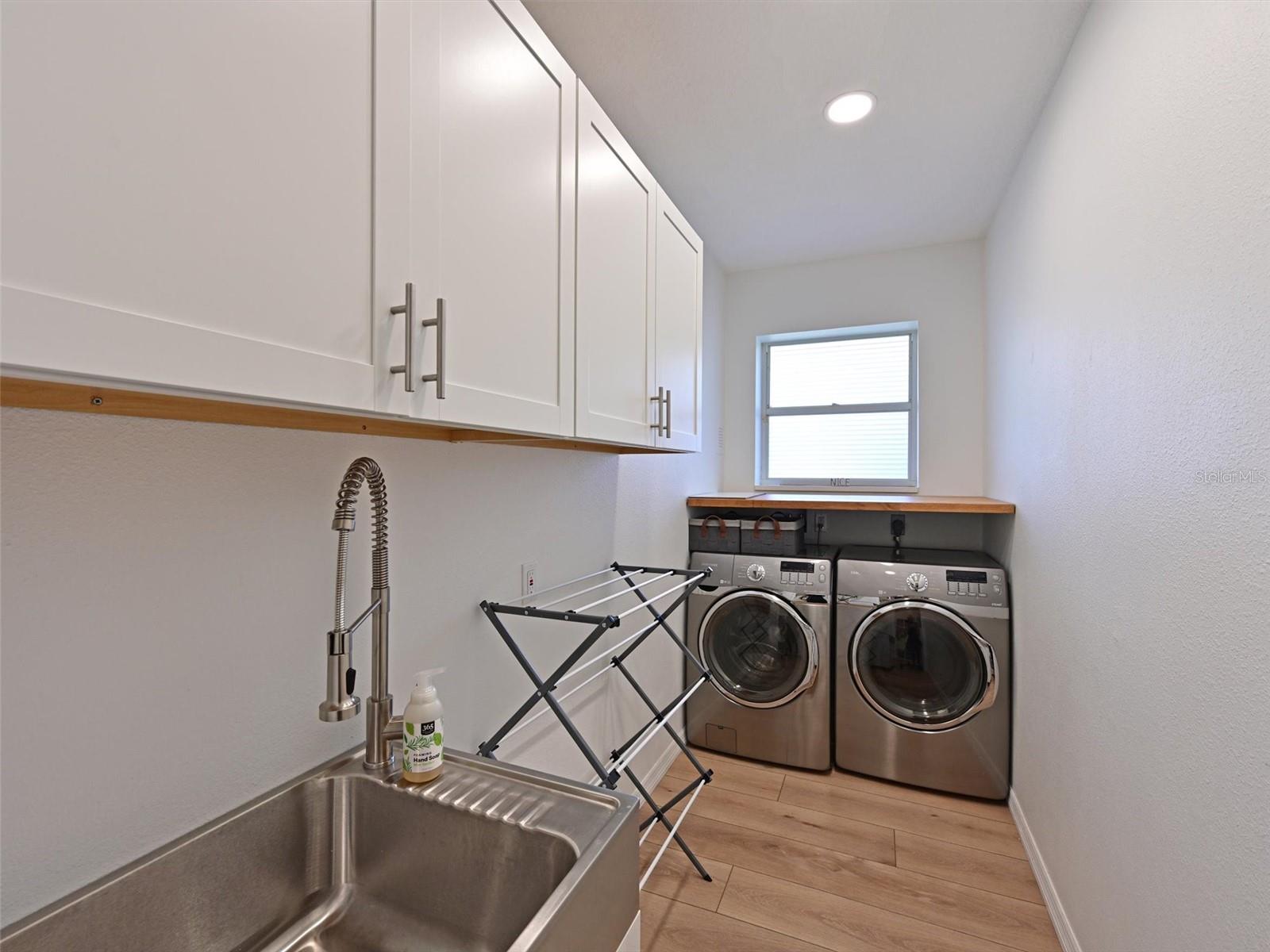 EDGEWATER VILLAGE SUBPHASE A - Residential