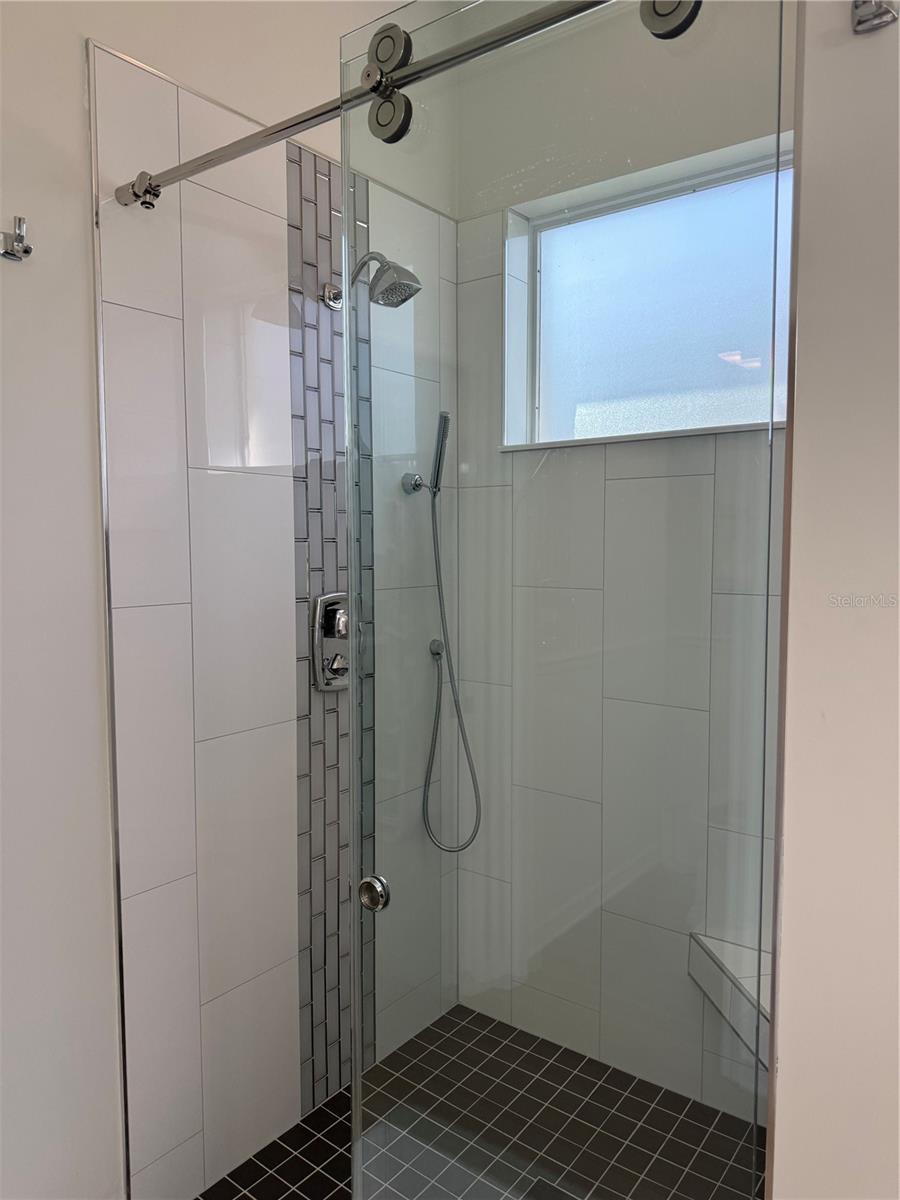 EDGEWATER VILLAGE SUBPHASE A - Residential