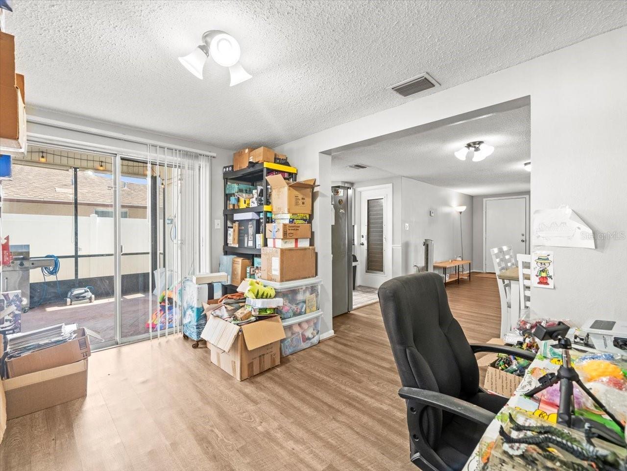 REGENCY PARK - Residential