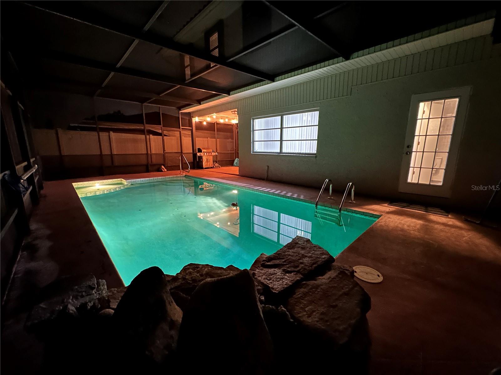 REGENCY PARK - Residential