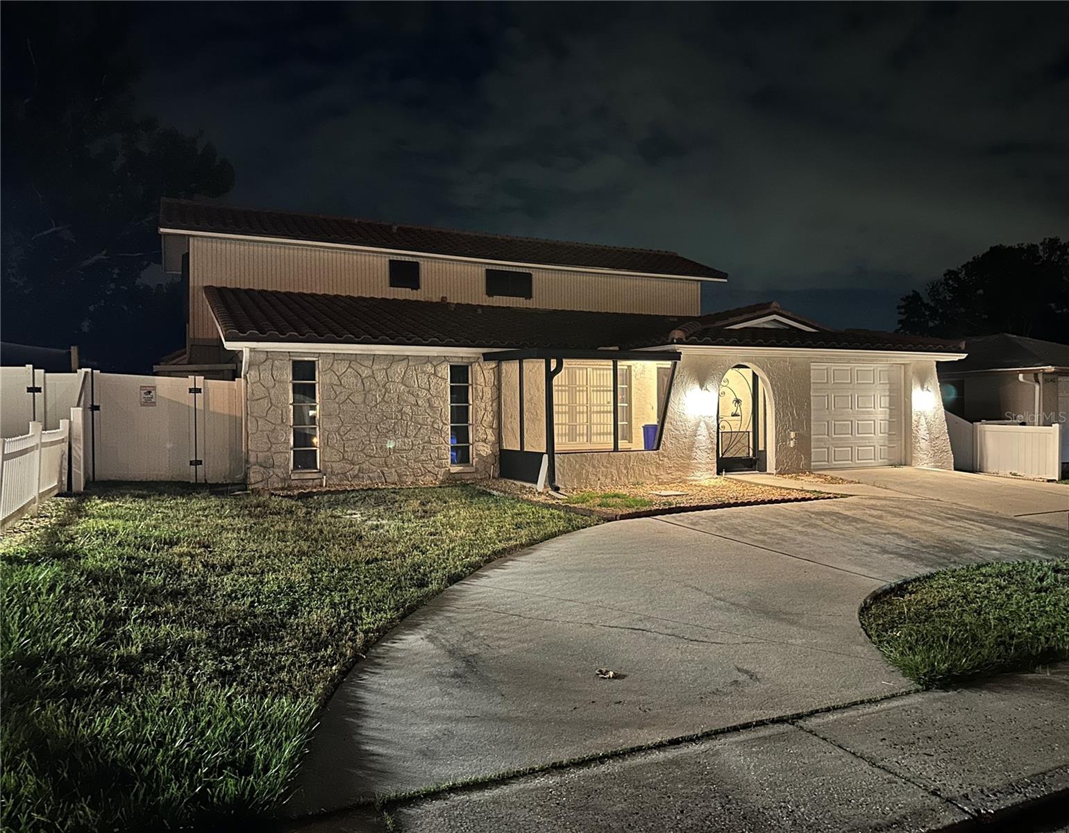 REGENCY PARK - Residential