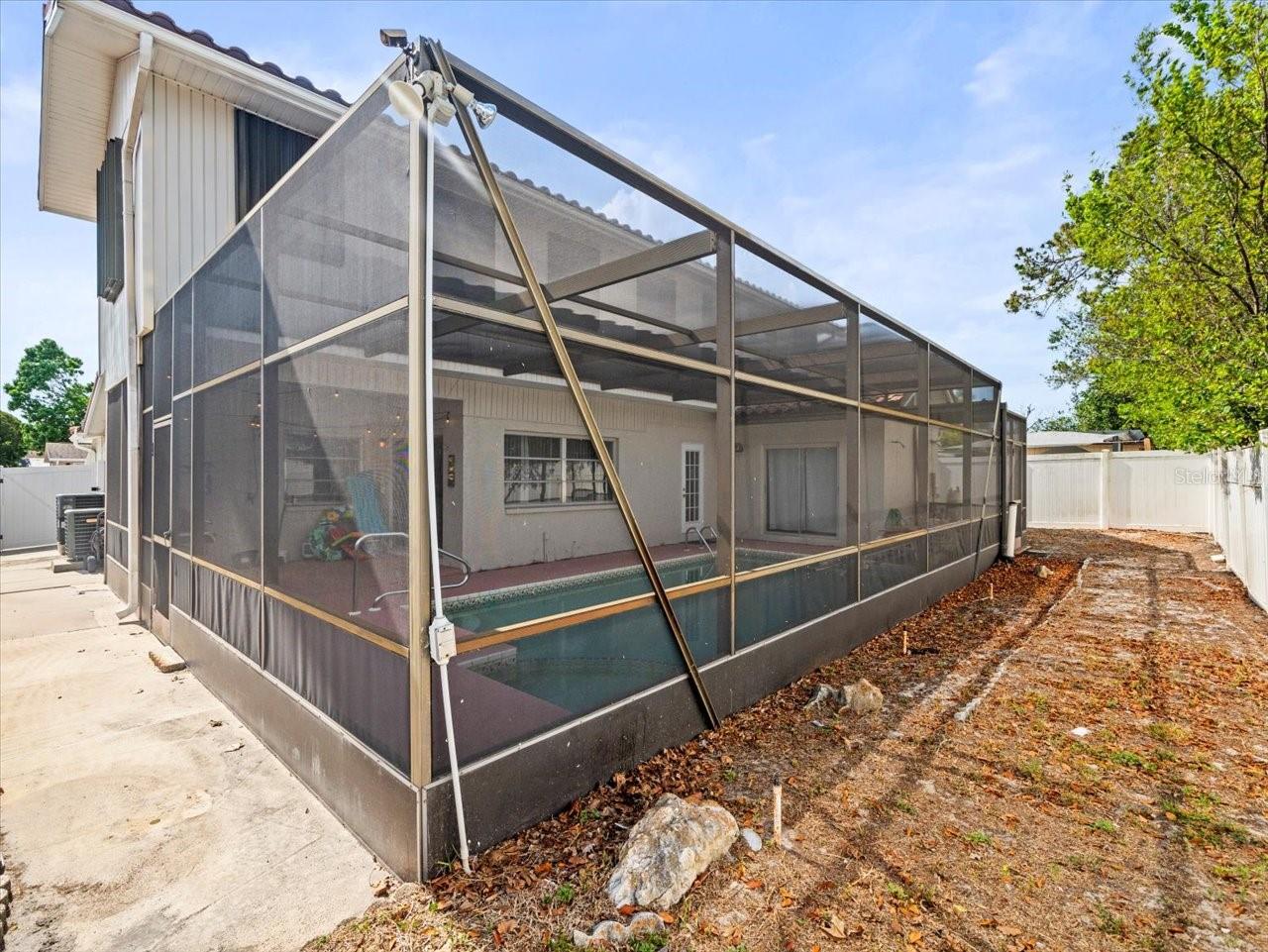 REGENCY PARK - Residential