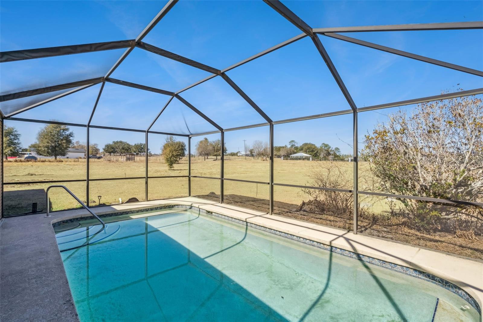 POSTAL COLONY 34-23-25 - Residential