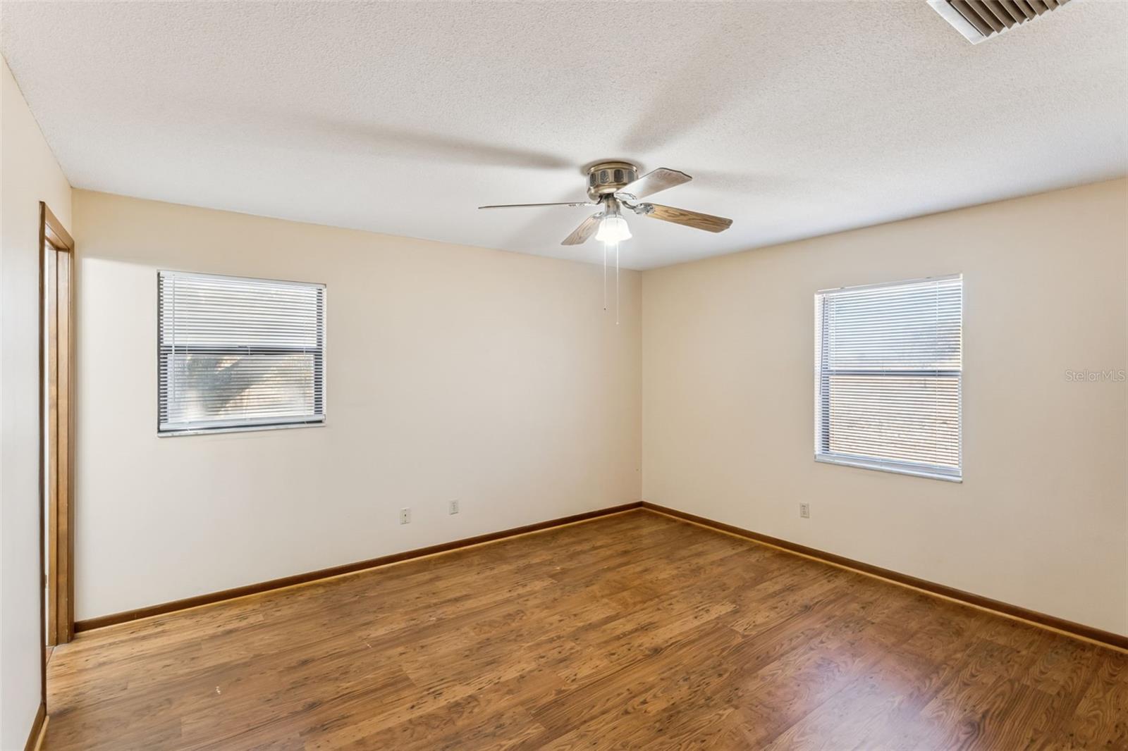 POSTAL COLONY 34-23-25 - Residential