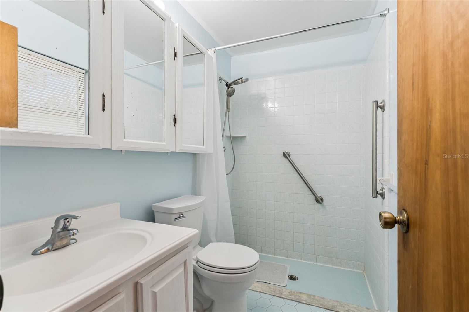 POSTAL COLONY 34-23-25 - Residential