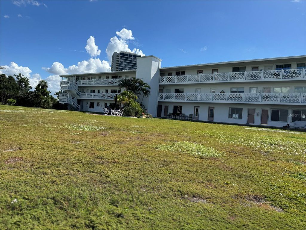 Photo of 767 John Ringling Boulevard #2, Sarasota, FL 34236 (MLS # S5134479)
