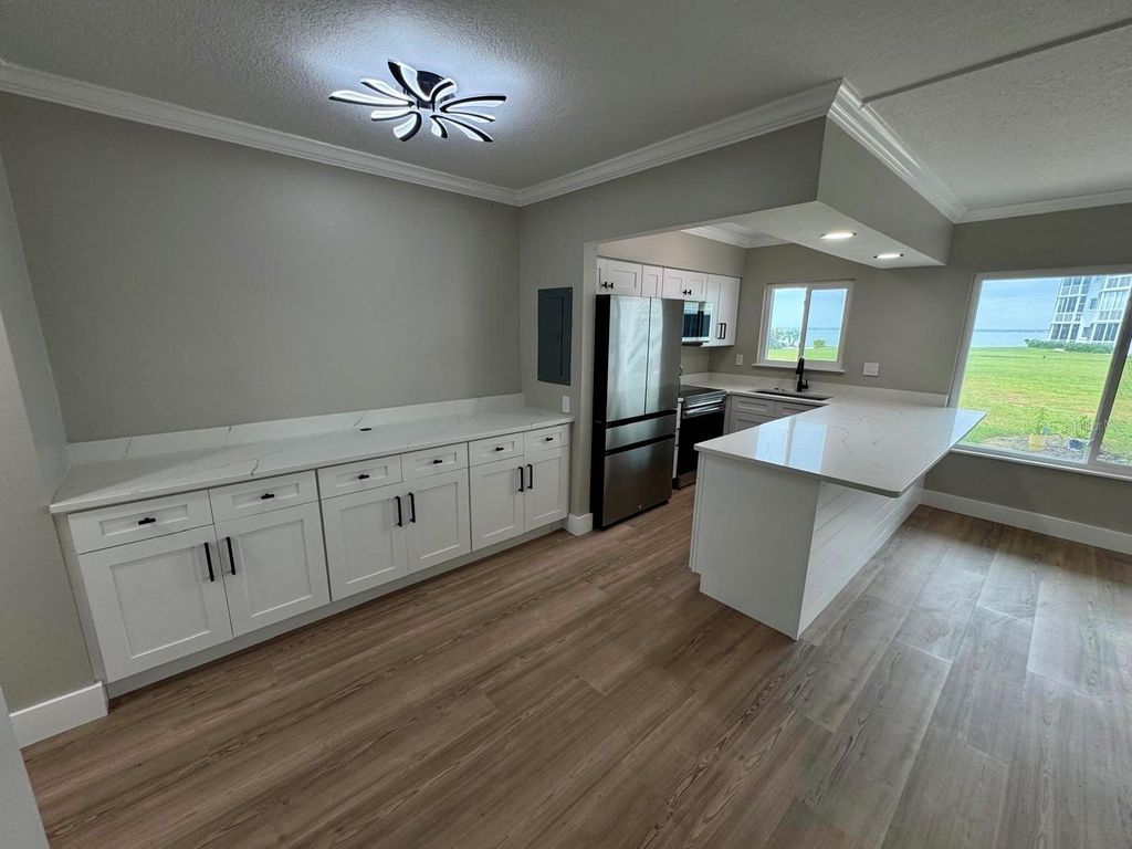 Photo of 767 John Ringling Boulevard #2, Sarasota, FL 34236 (MLS # S5134479)