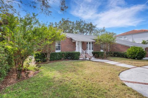 A home in SARASOTA