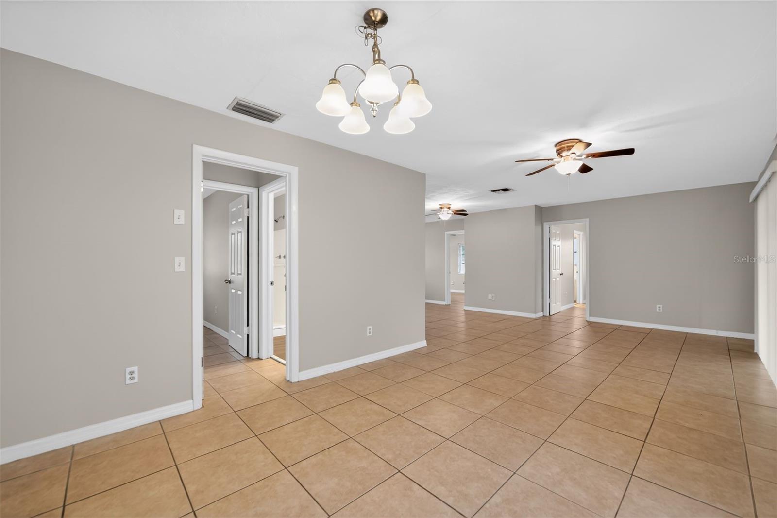 DELTONA LAKES UNIT 72 - Residential