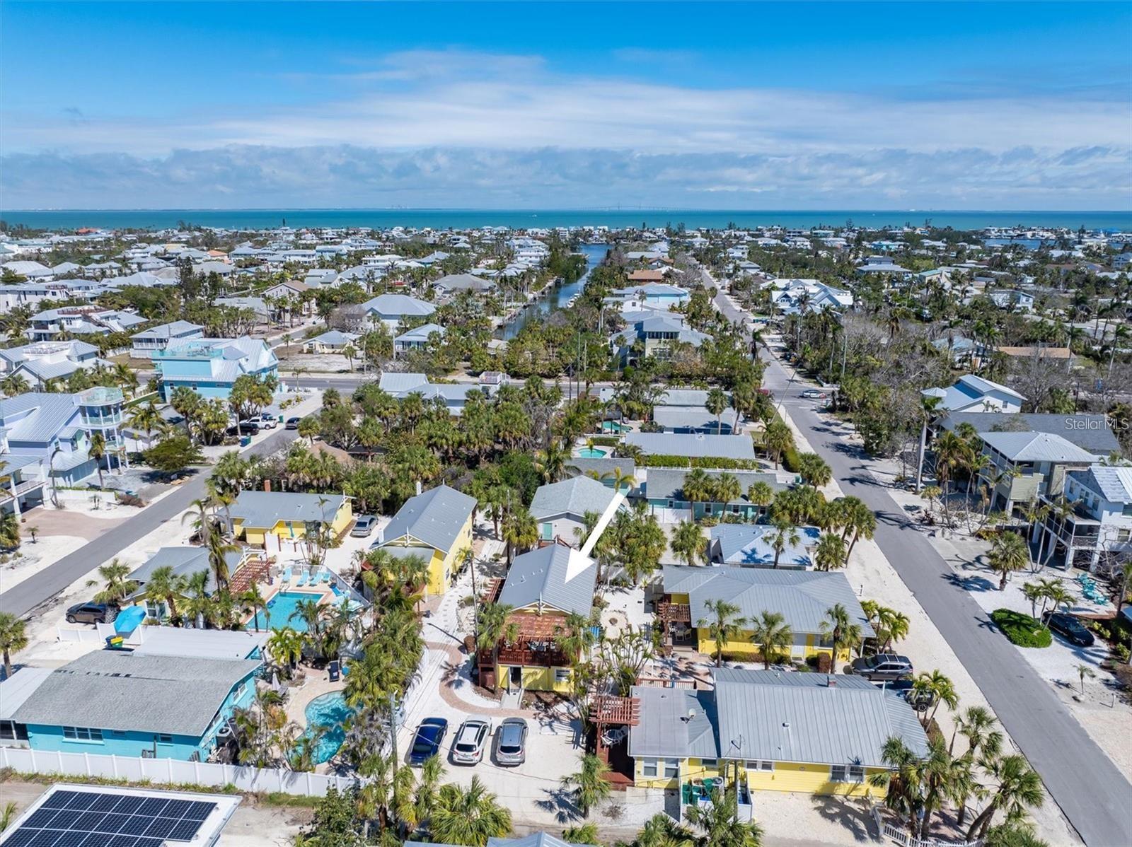 ANNA MARIA BEACH COTTAGES - Residential