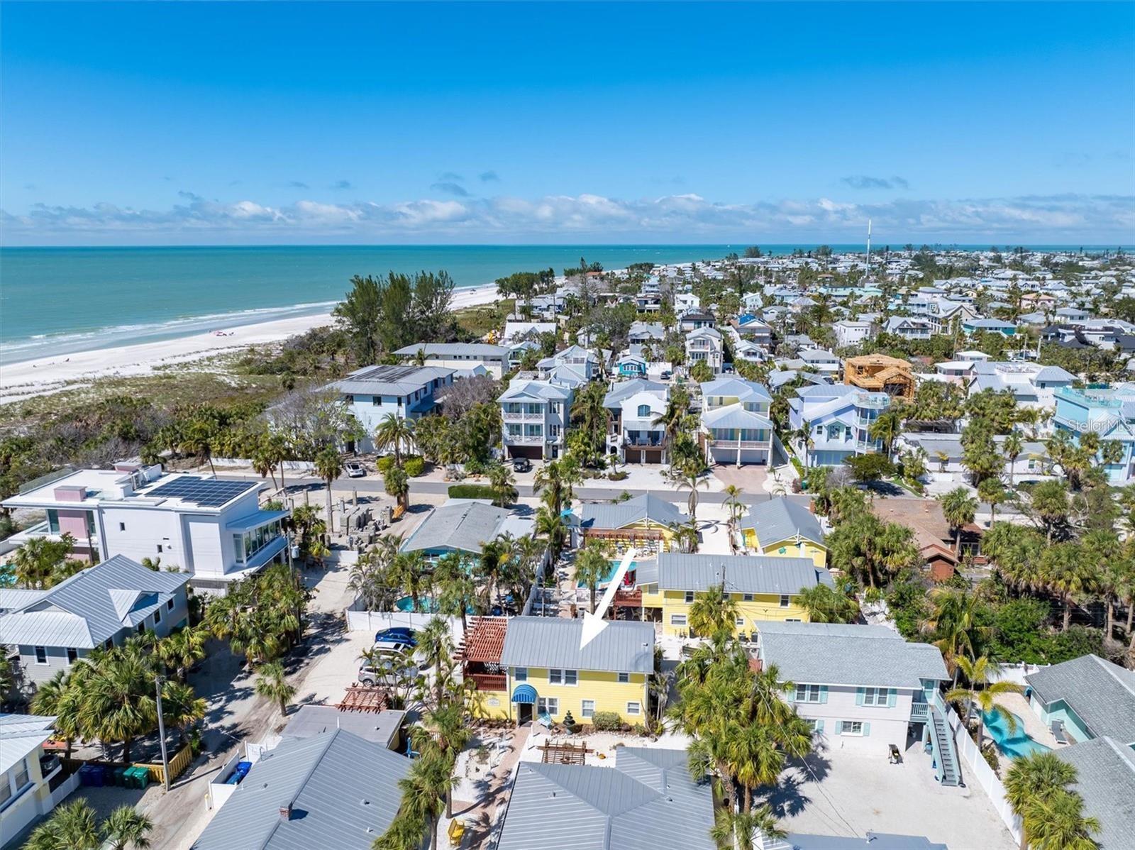 ANNA MARIA BEACH COTTAGES - Residential