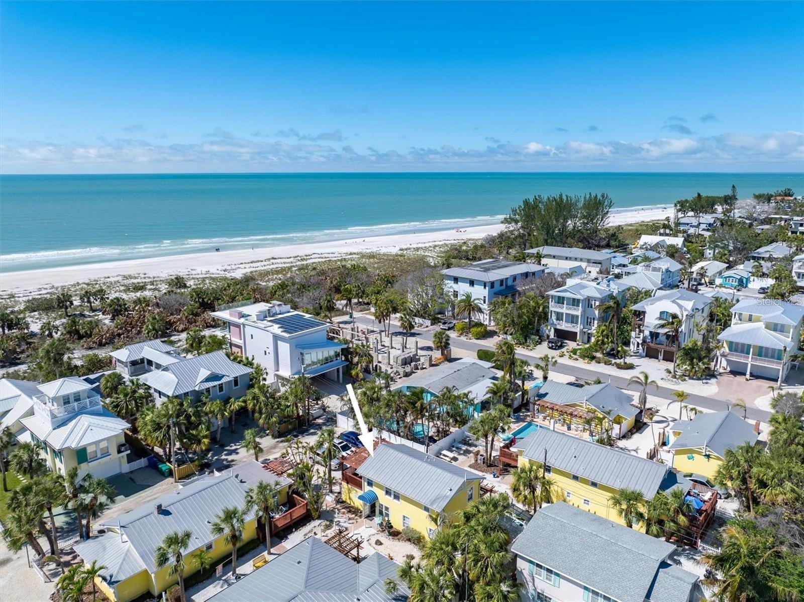 ANNA MARIA BEACH COTTAGES - Residential