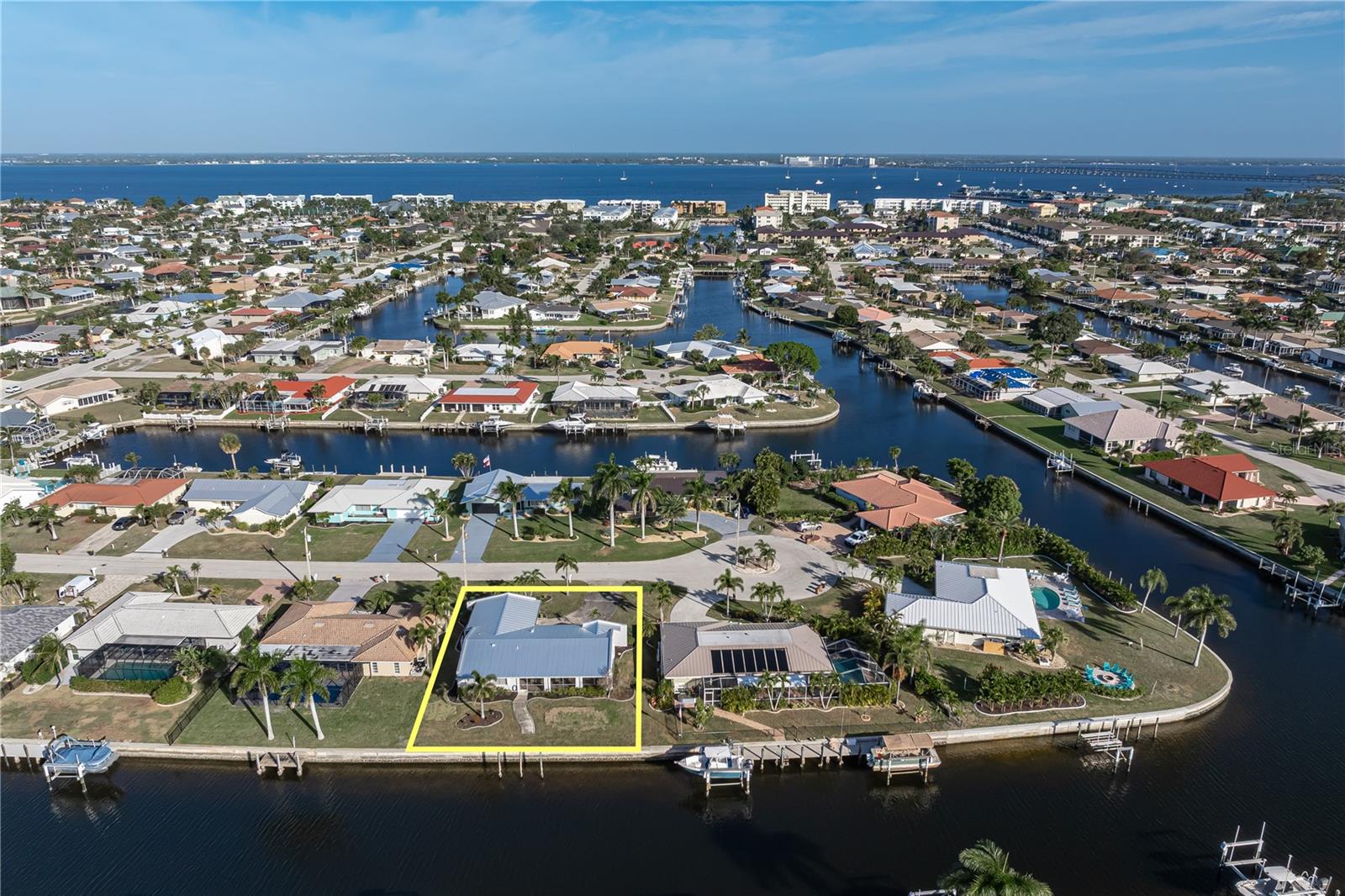 PUNTA GORDA ISLES SEC 07 - Residential