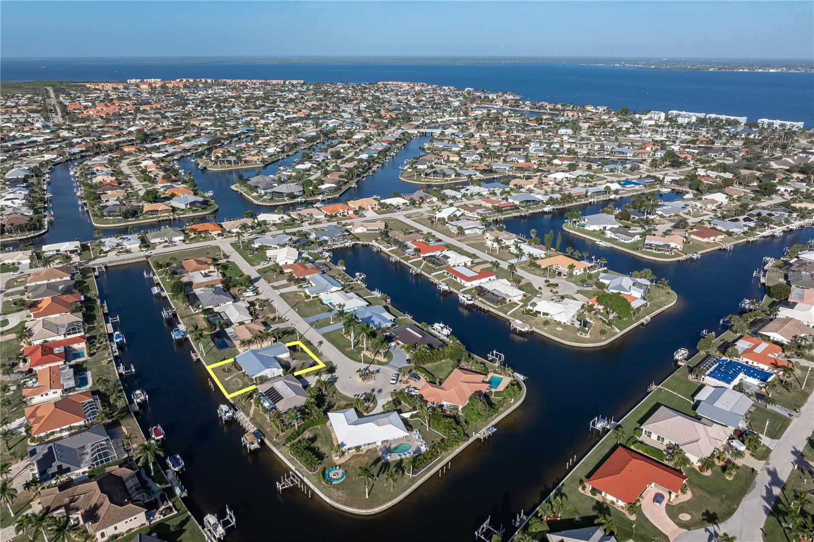 PUNTA GORDA ISLES SEC 07 - Residential