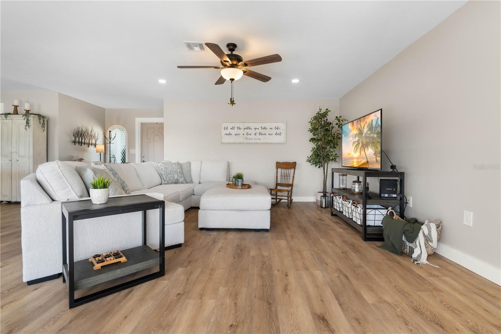 PUNTA GORDA ISLES SEC 07 - Residential