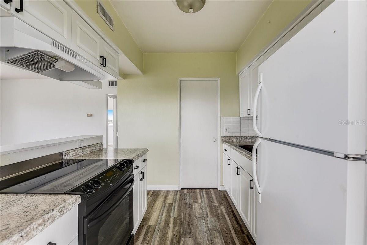 BAYSIDE 2ND ADD TO ST PETE BEACH - Residential Lease