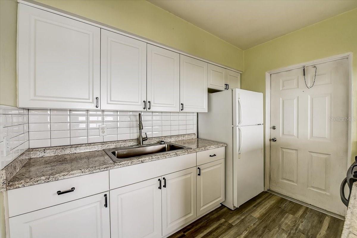 BAYSIDE 2ND ADD TO ST PETE BEACH - Residential Lease