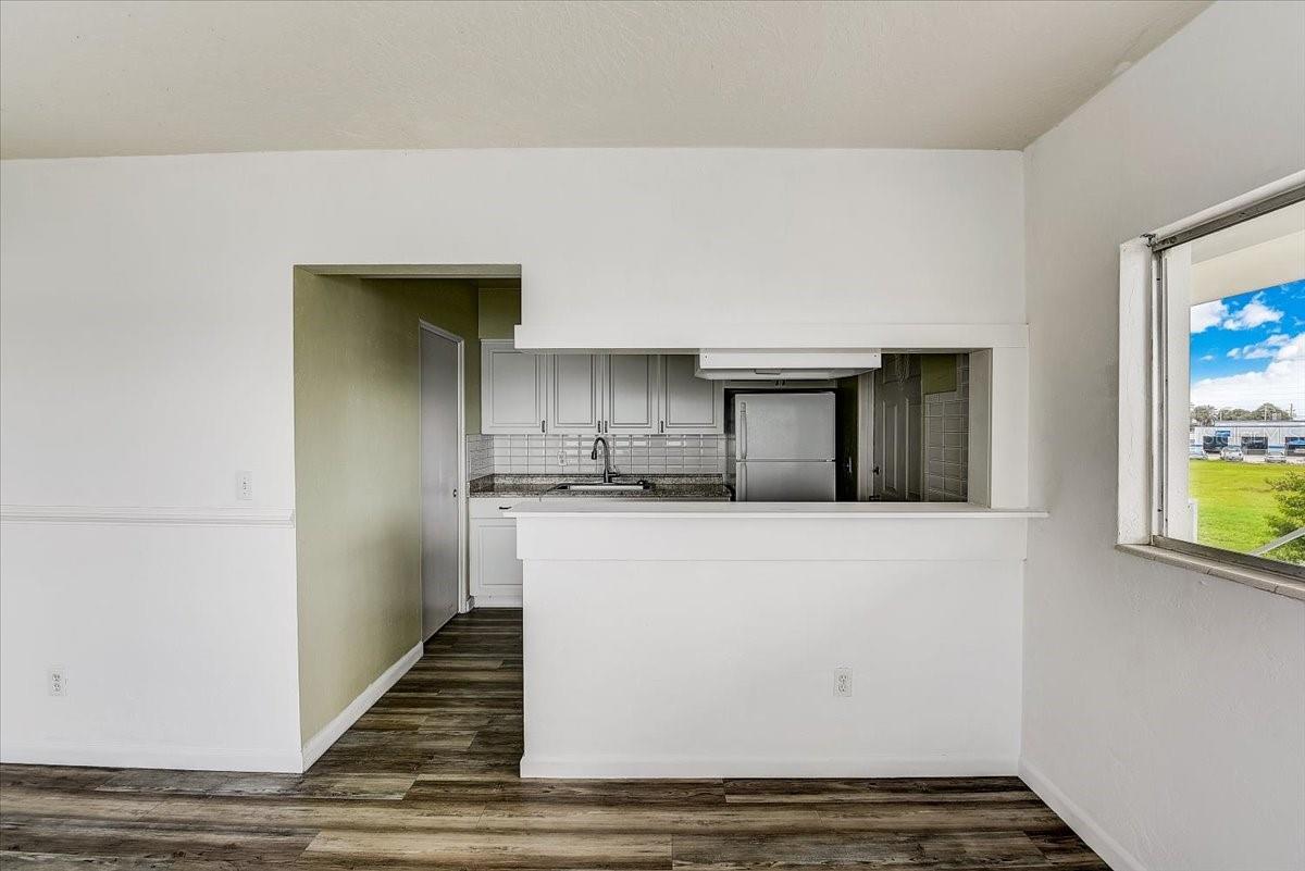 BAYSIDE 2ND ADD TO ST PETE BEACH - Residential Lease