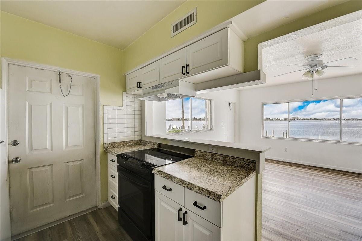 BAYSIDE 2ND ADD TO ST PETE BEACH - Residential Lease