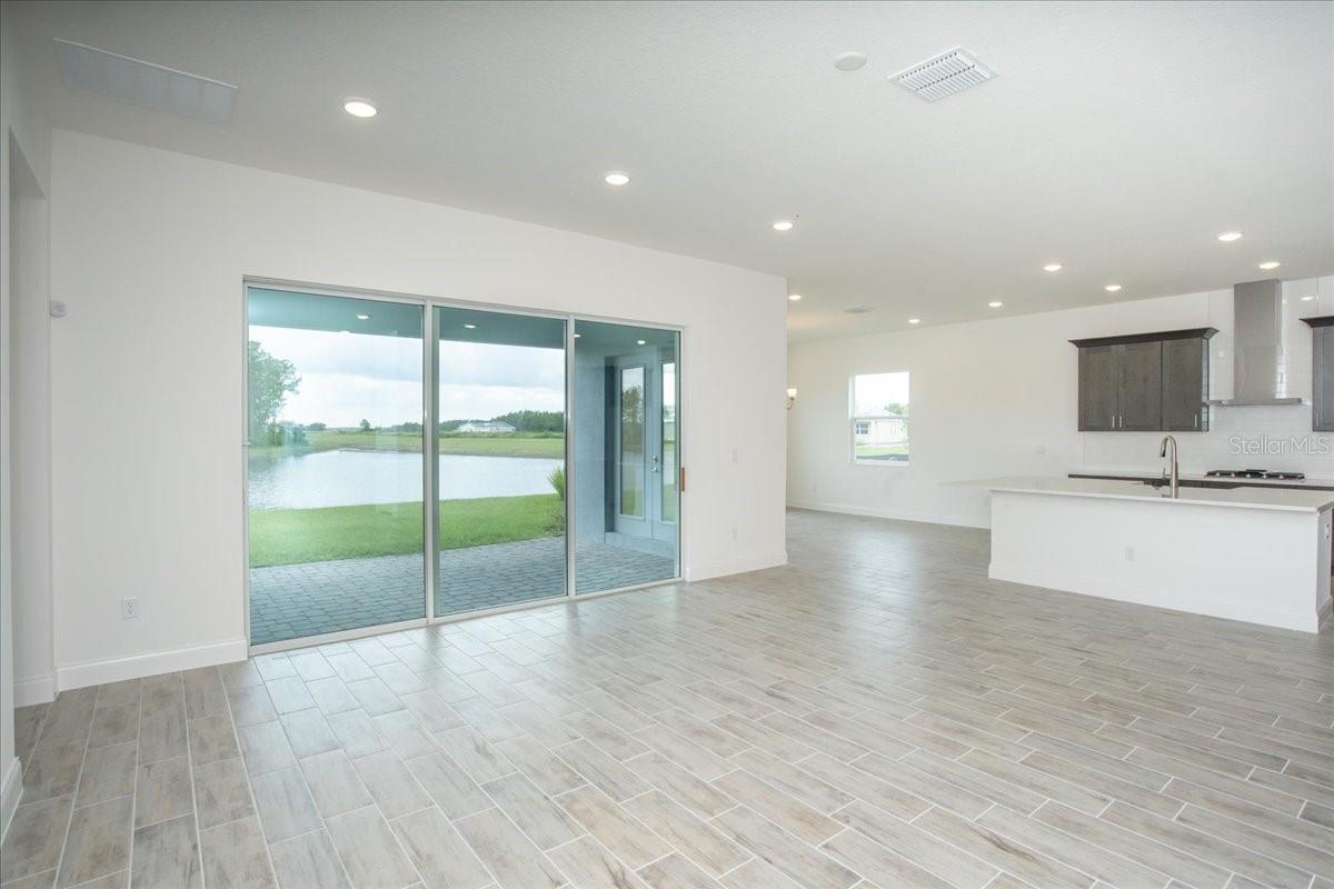 TWO RIVERS - Residential