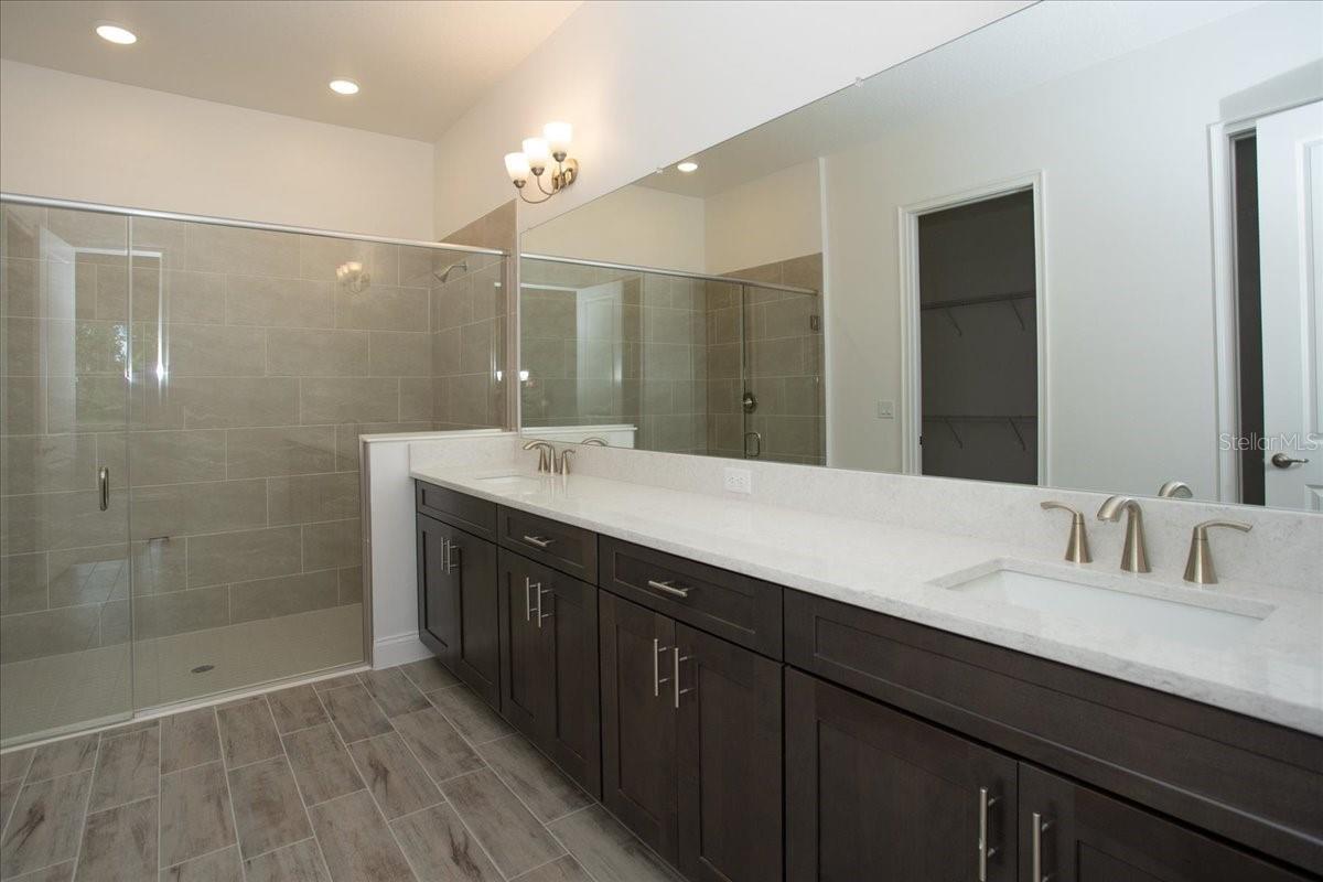 TWO RIVERS - Residential