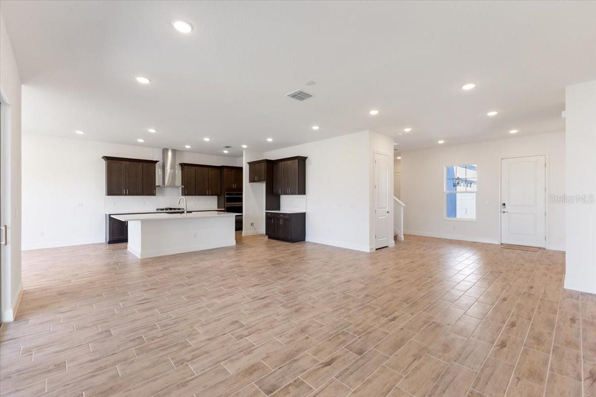 TWO RIVERS - Residential