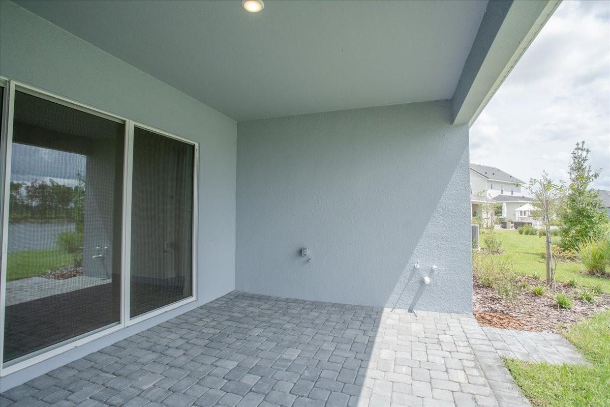 TWO RIVERS - Residential