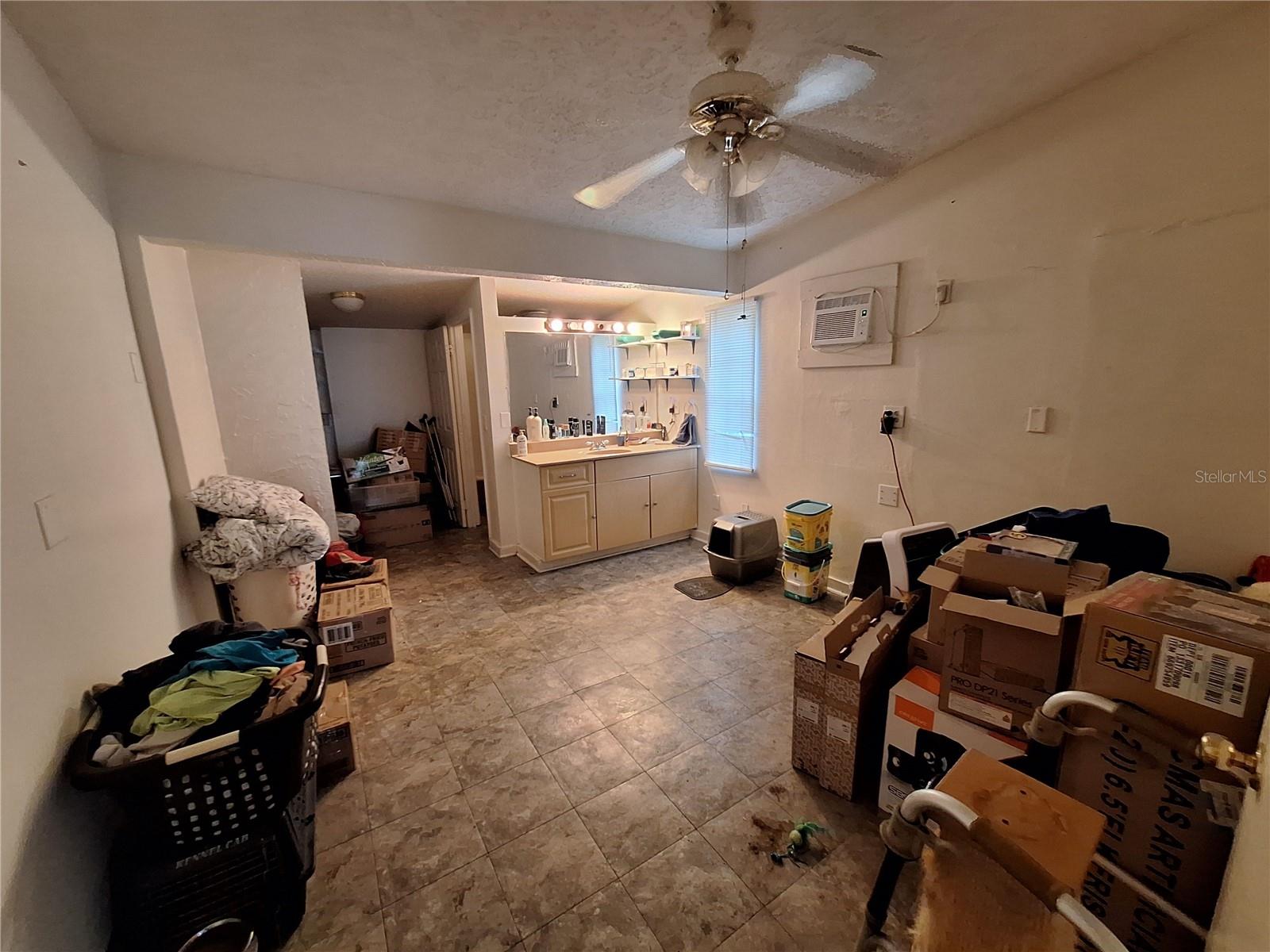 PORT CHARLOTTE SEC 011 - Residential Lease