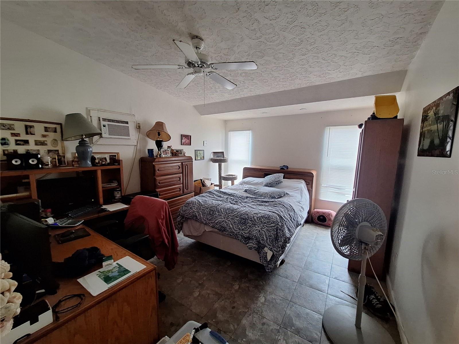 PORT CHARLOTTE SEC 011 - Residential Lease
