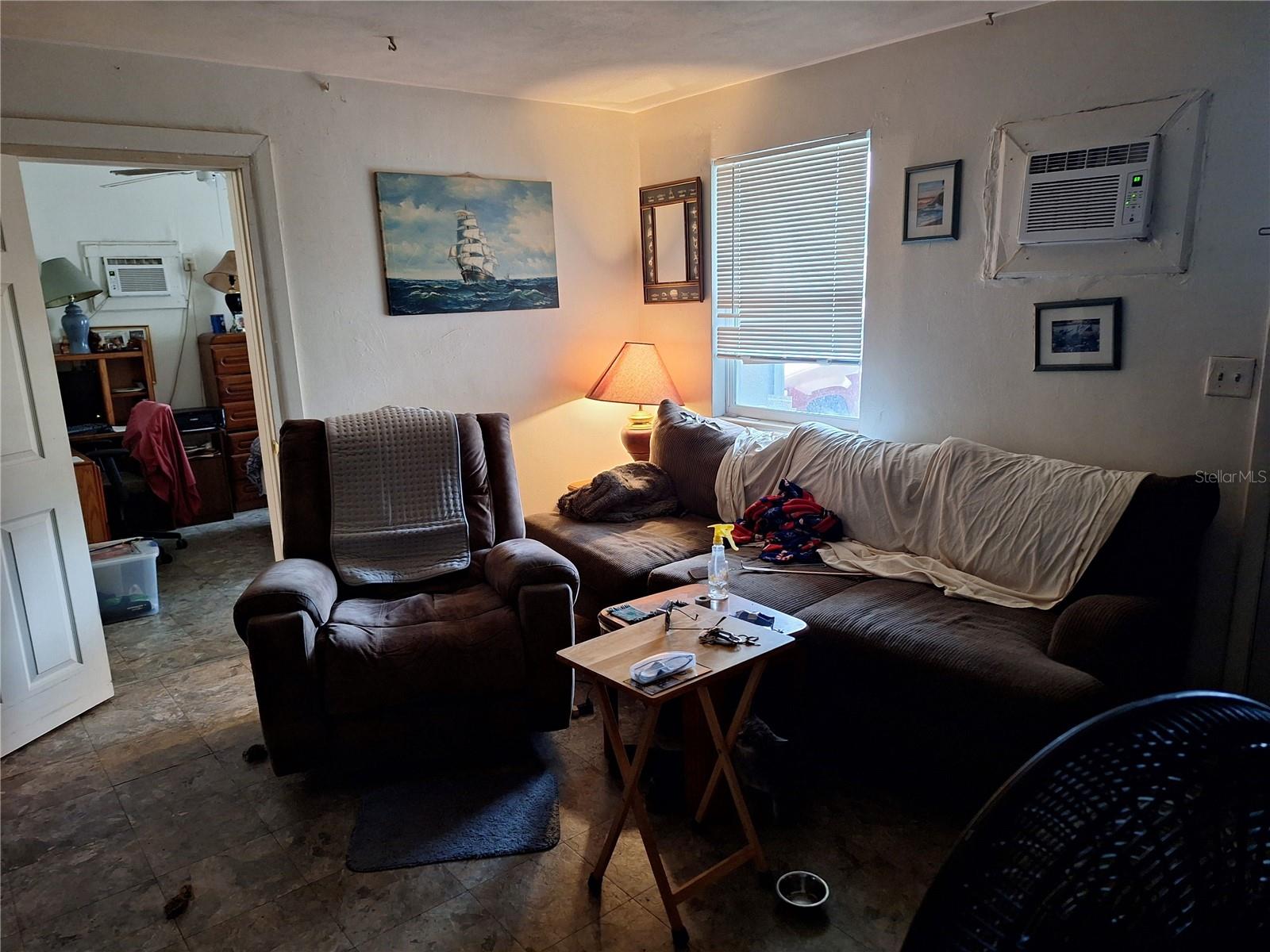 PORT CHARLOTTE SEC 011 - Residential Lease