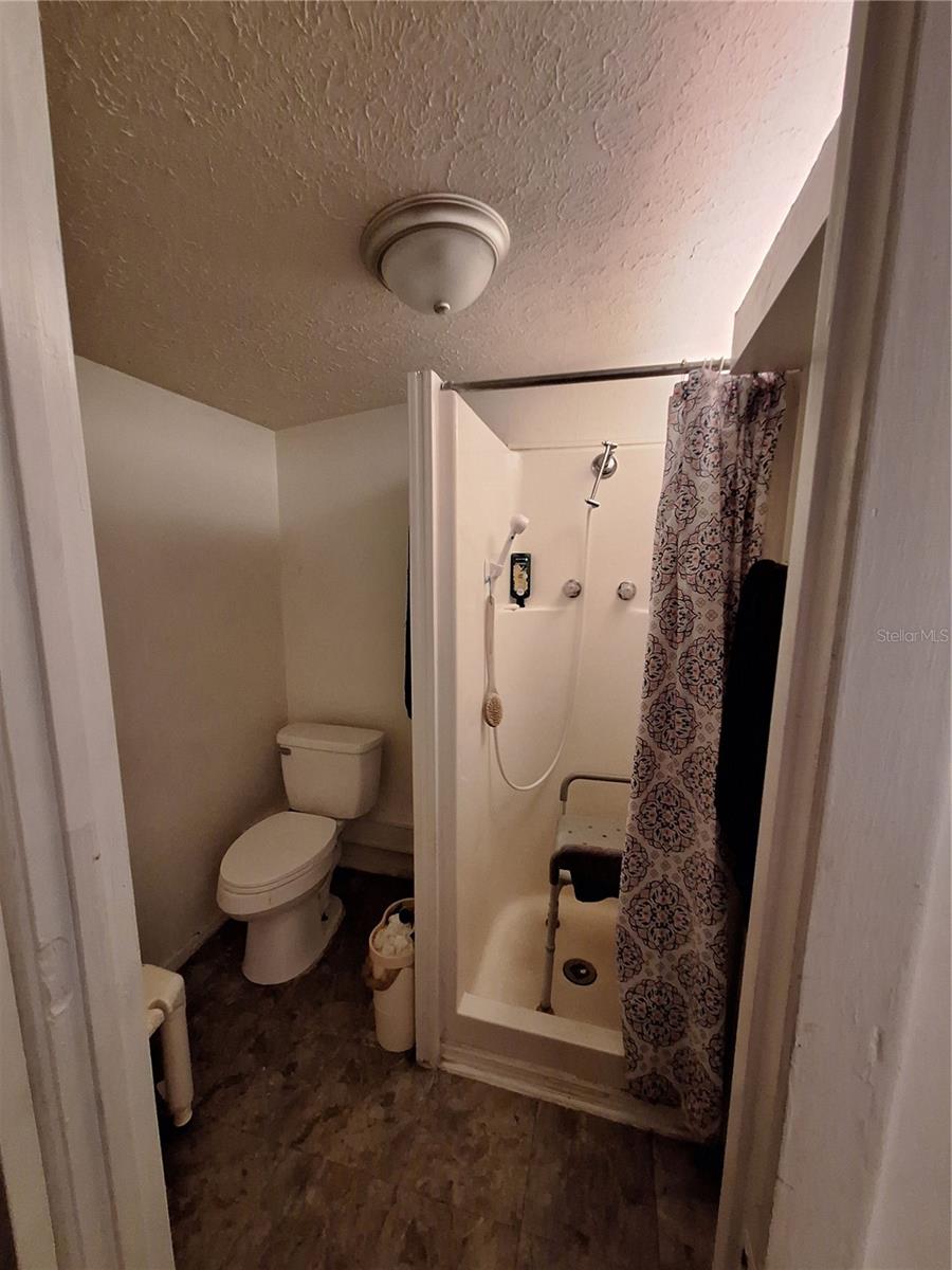 PORT CHARLOTTE SEC 011 - Residential Lease