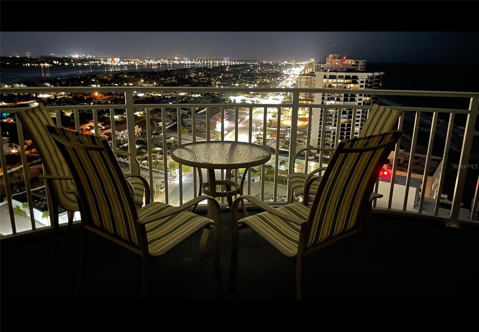 PECK PLAZA - Residential