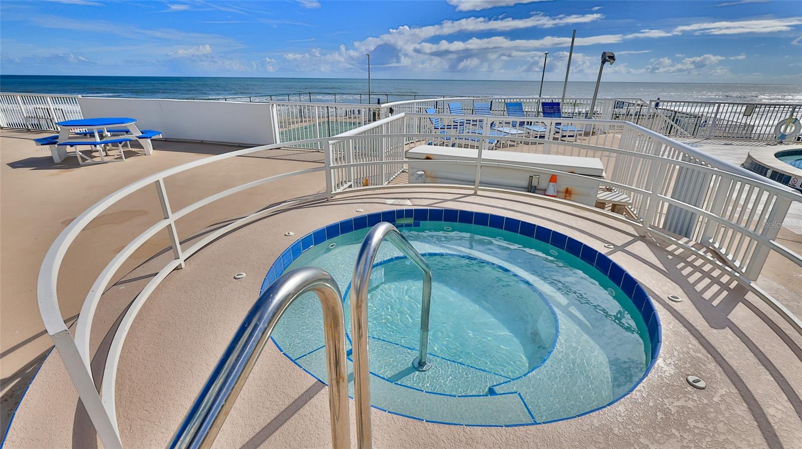 PECK PLAZA - Residential